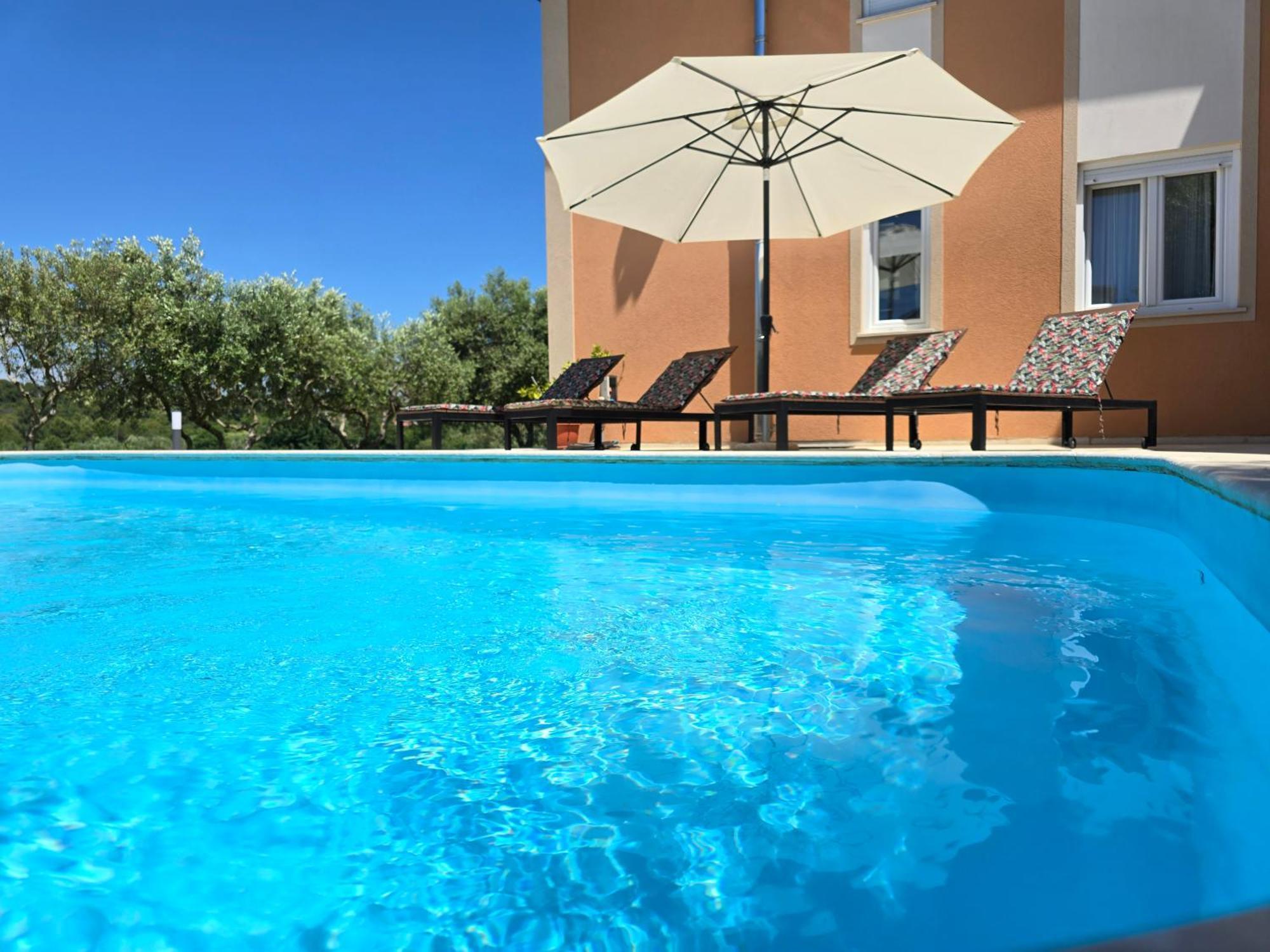Olive Garden, Apartment With A Private Pool Banjole Eksteriør billede