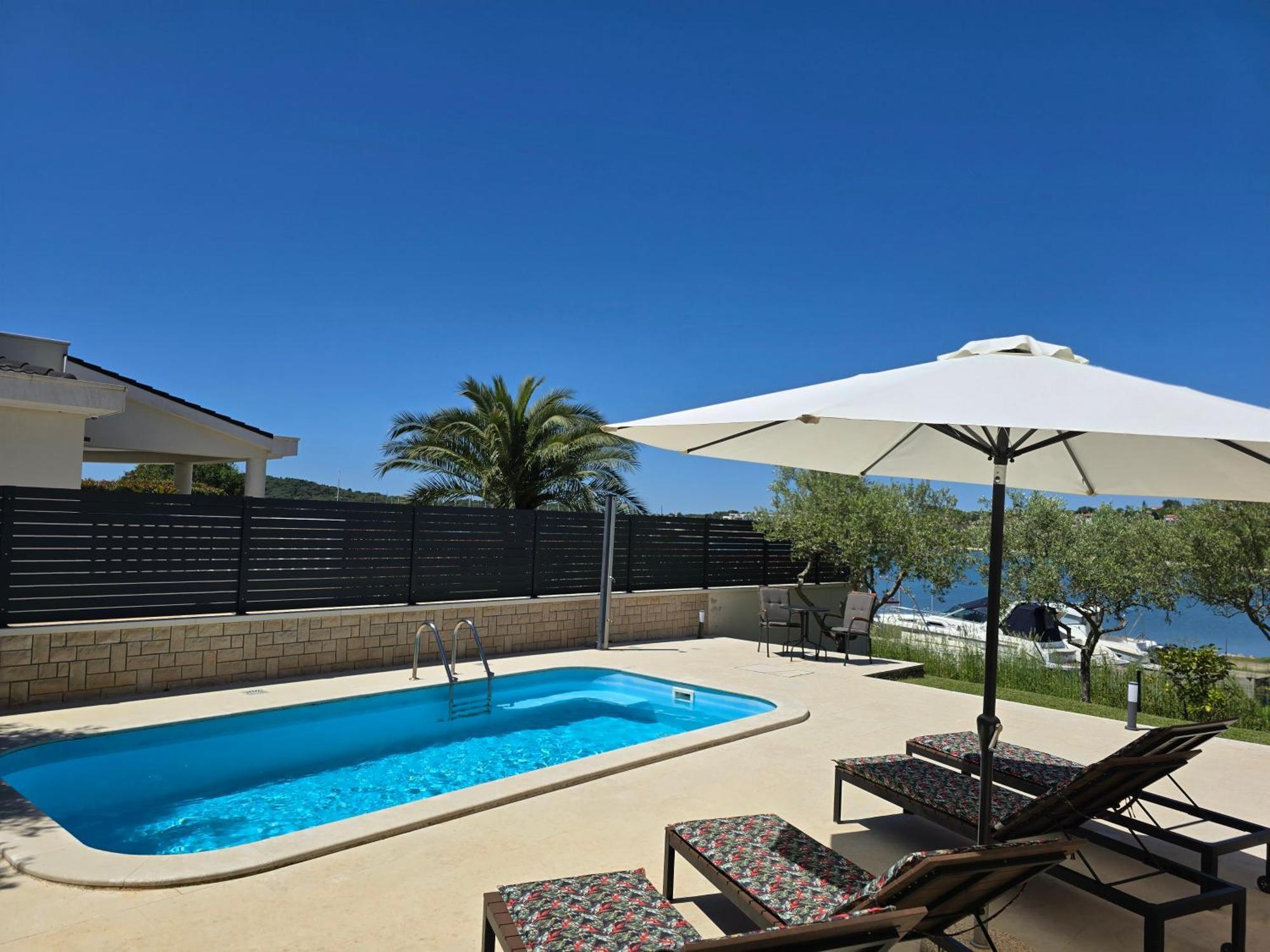 Olive Garden, Apartment With A Private Pool Banjole Eksteriør billede